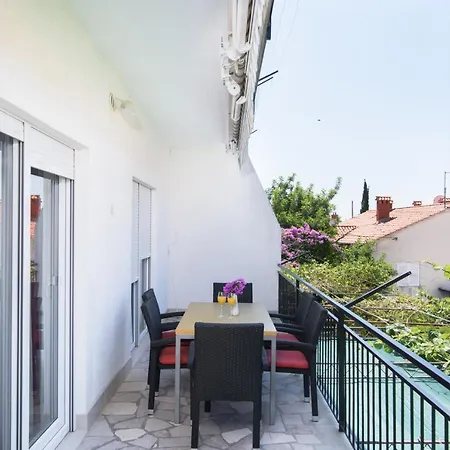 Apartments Mastelic Trogir Exterior photo