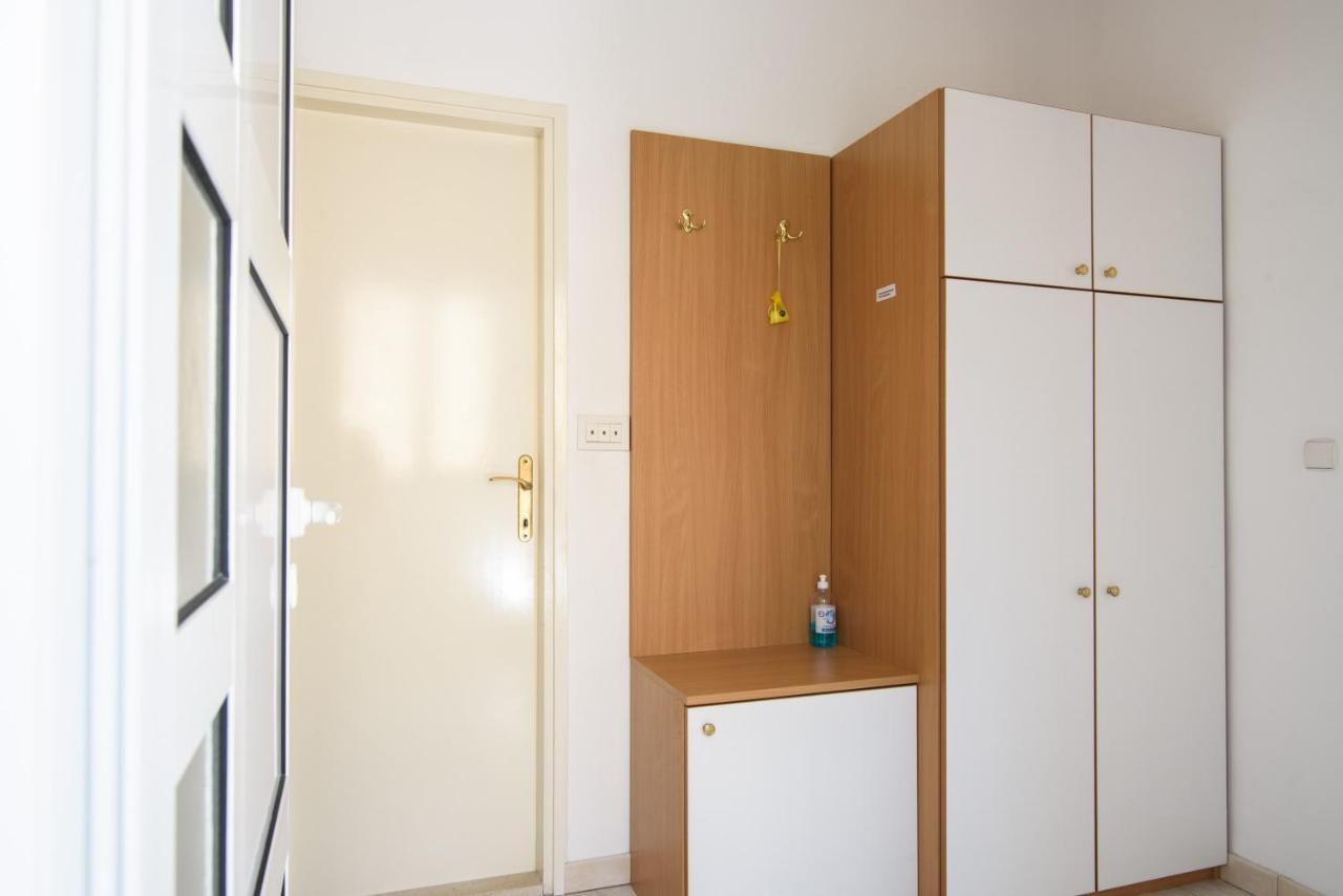 Mastelic Apartment Trogir